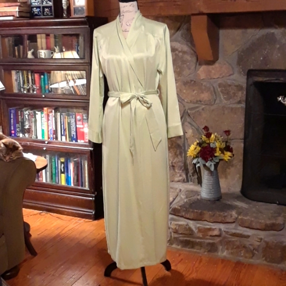 Chartreuse Robe By Jones New York - Gem